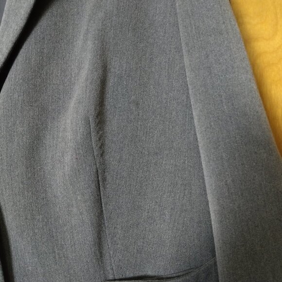 Worthington Petite Stretch Women's Size 6P? Gray Two Button Blazer Career READ - Picture 4 of 7